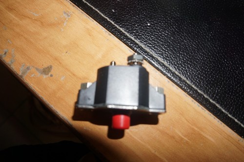 Blue Sea Systems Medium Duty Push Button Circuit Breakers - Picture 3 of 4