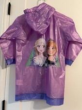 Disney Frozen Elsa  Anna Child Raincoat  Hood Lavender Snap Front 24.5  Long