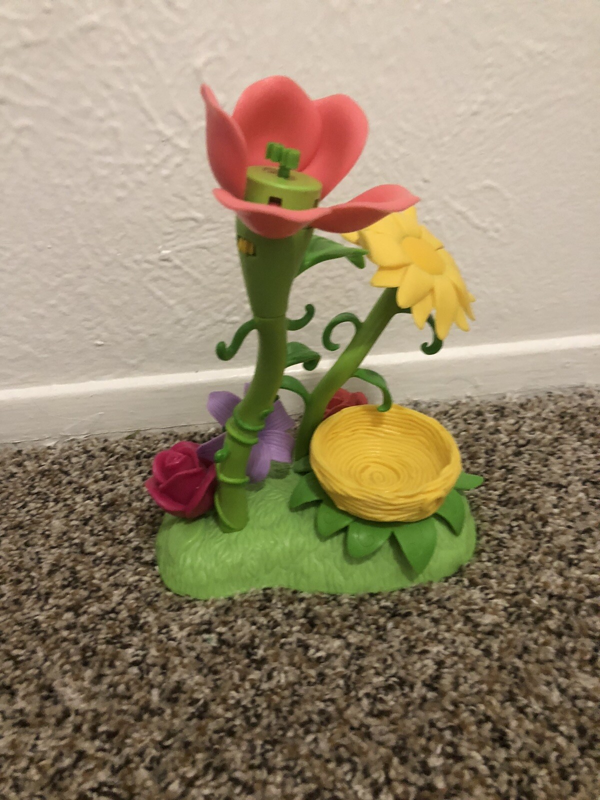 Picture 2 of 6