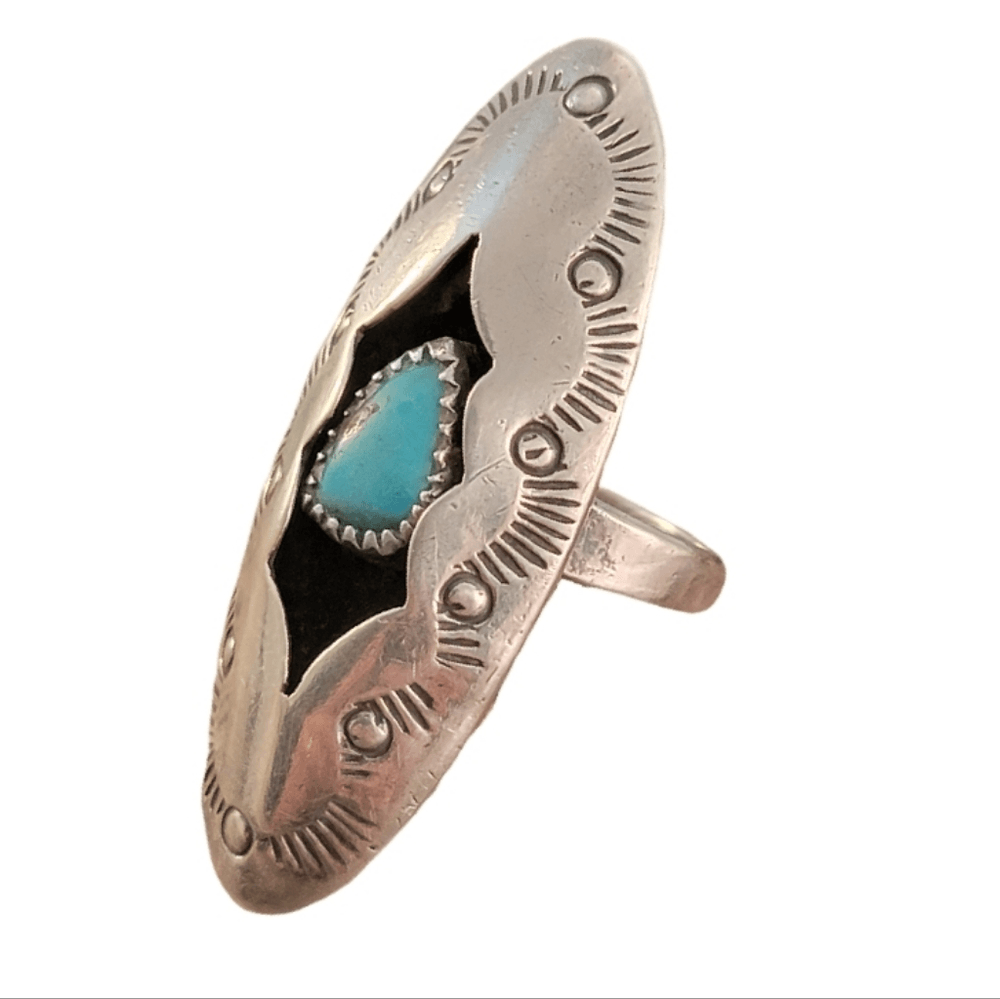 Striking Vintage Native American Navajo Unique Blue Turquoise Sterling Silver Coil Bracelet Striking Vintage Native American Navajo Unique Blue Turquoise Sterling Silver Coil Bracelet