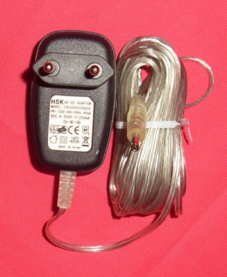 AC-DC  Trafo Transformer Netzteil Netzadapter   Pri.230-240VAC Sec.4.5 VDC 250mA