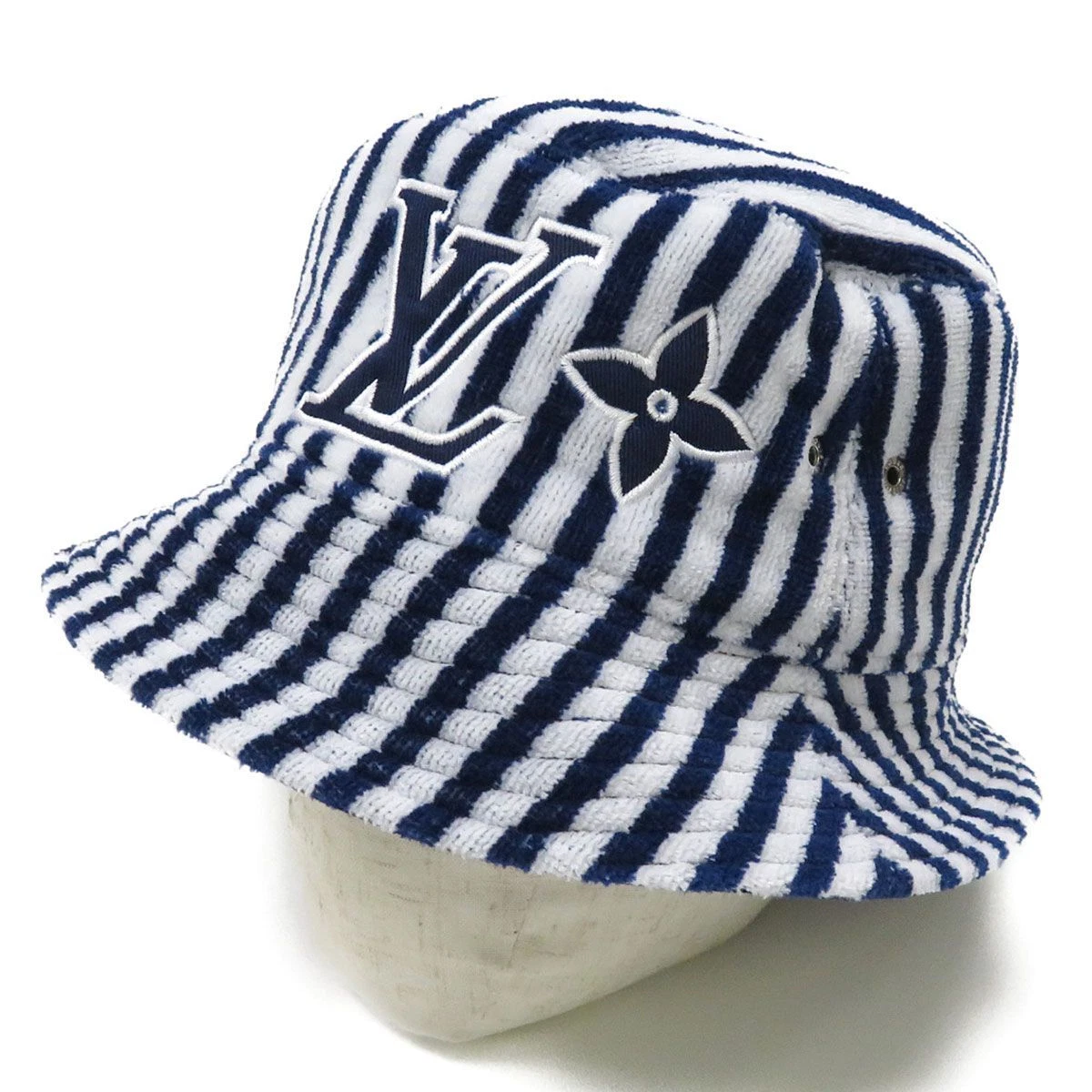 LOUIS VUITTON M77623 Bucket Hat Shapka LV Graphical Reversible L White Navy