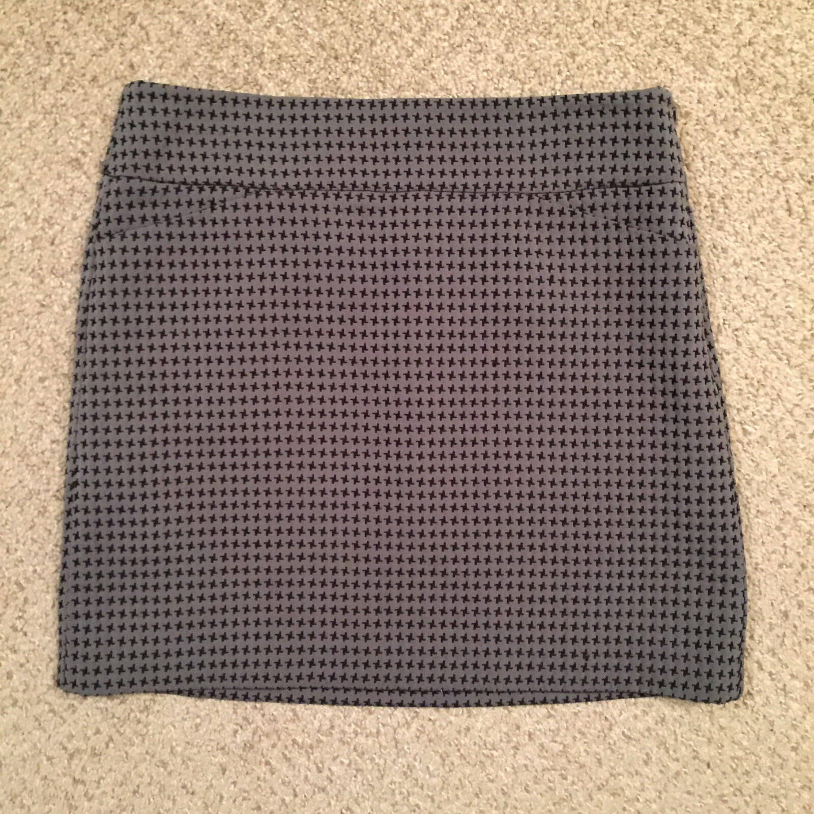 Foto 1 di 10