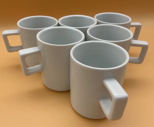 Tazas de café espresso danesas inspiradas en MCM de porcelana blanca de 2,75" CRATE & BARREL - Imagen 3 de 5