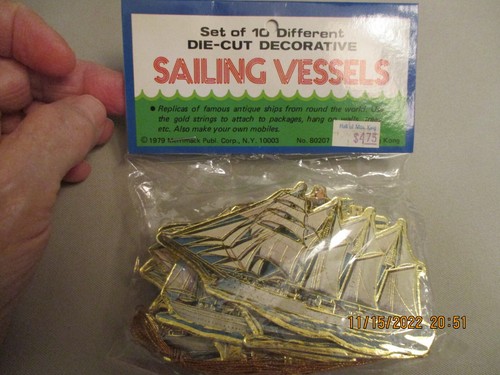 VTG 1979 Merrimack DieCut Decorative Cardboard Sailing Vessels Made in Hong Kong - Picture 1 of 4