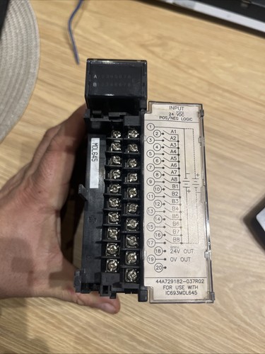 GeFanuc 90-30 IC693MDL645D Input 24VDC 16PT - Picture 2 of 4