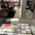 Foto 27 di 182