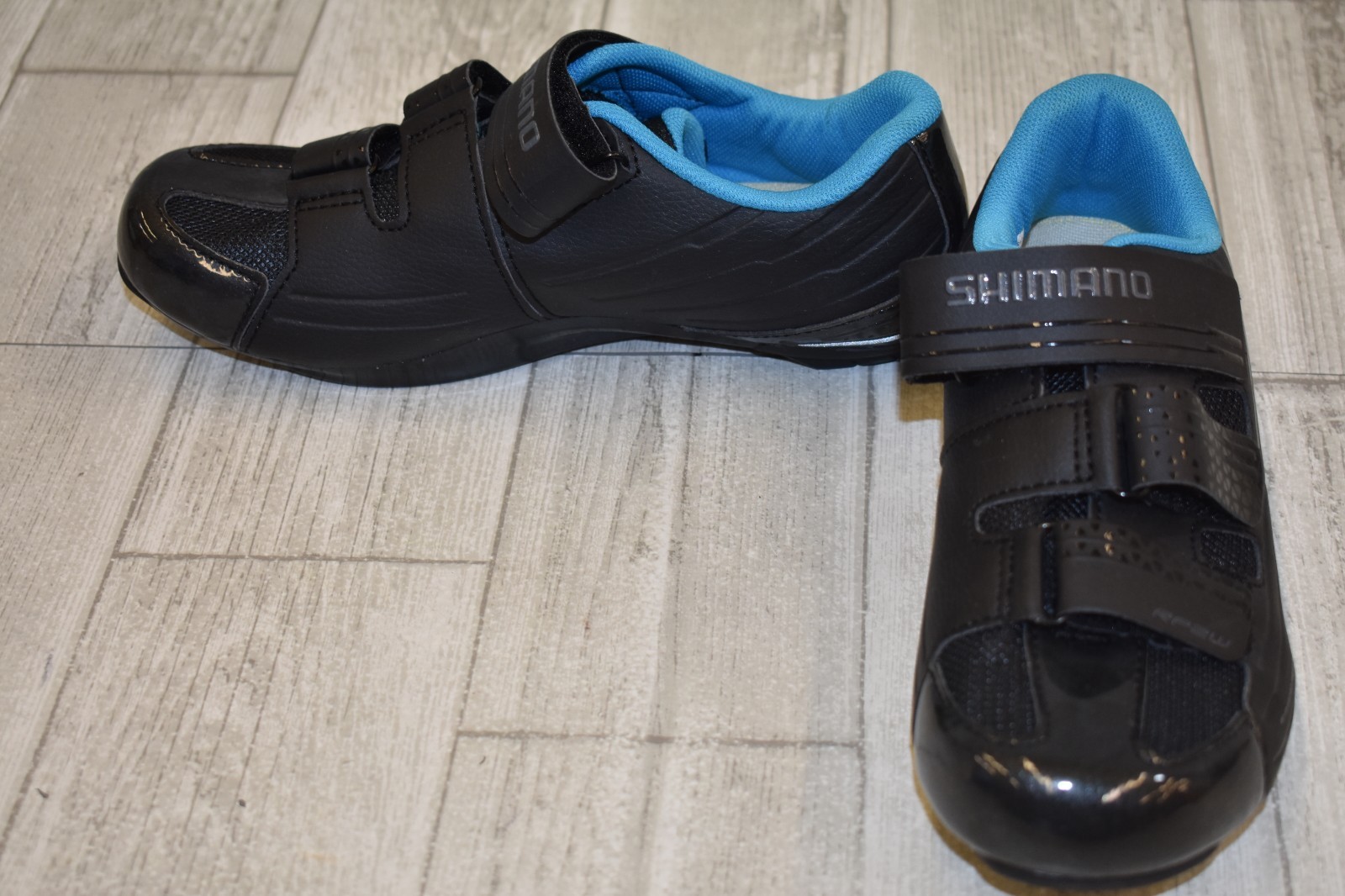 Shimano Dynalast RP2 Cycling shoes, Women's Size 7.2, Black Shimano Dynalast RP2 Cycling shoes, Women's Size 7.2, Black
