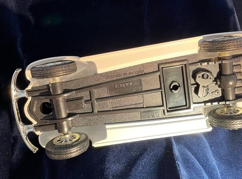 Sees Candies Ertl Bank Vintage Die cast 1938 Chevy Panel Key Lock Truck. New/box - Picture 5 of 8