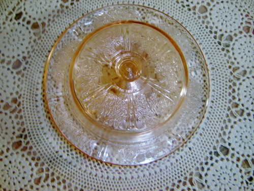Federal Sharon Cabbage Rose Pink Depression Glass- Butter Dish w/ Dome 1930s - Picture 2 of 7