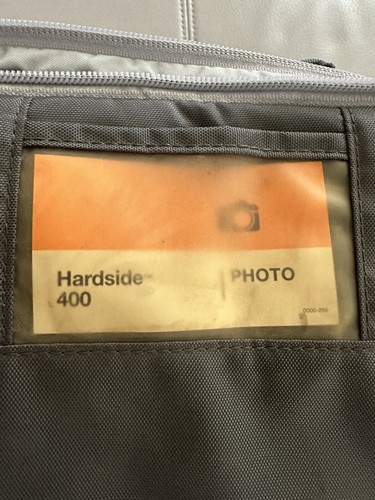 Lowepro Hardside 400 Kamera- & Laptoprucksack, dunkelgrau - Bild 2 von 5