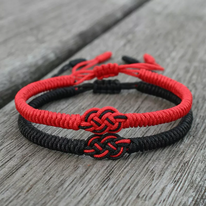 Couples knot hotsell bracelet