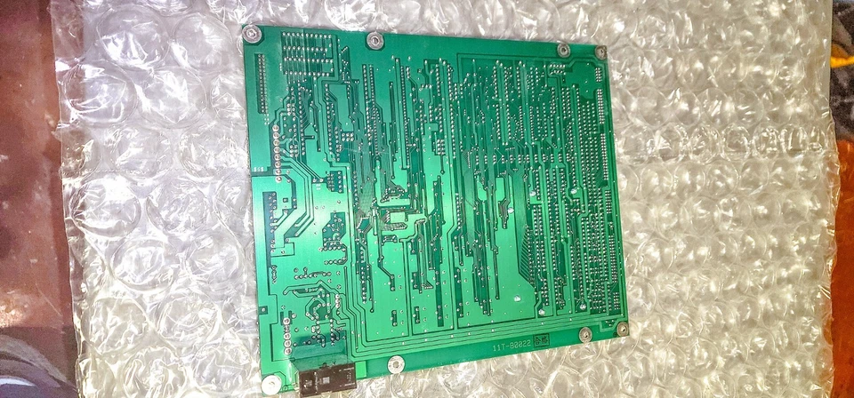 Duplo DFC-12 Collator Main Board Part #11T-8001 - Image 4 of 4