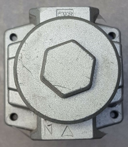 Regolatore pneumatico SMC NAR3000-N03, uscita 0,5 ~ 0,85MP - Foto 9 di 9