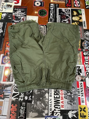 Gap Kids Boys Green Shorts Size Large Drawstring - Picture 2 of 4