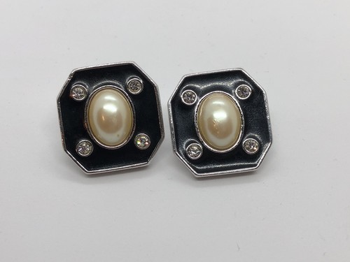 VTG AUTH YSL YVES SAINT LAURENT PARIS EARRINGS FAUX PEARLS CRYSTAL BLACK ENAMEL - Picture 9 of 12