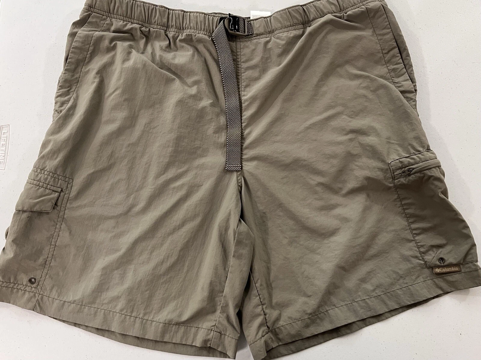 Columbia Men’s Cargo Shorts Belted Size XL