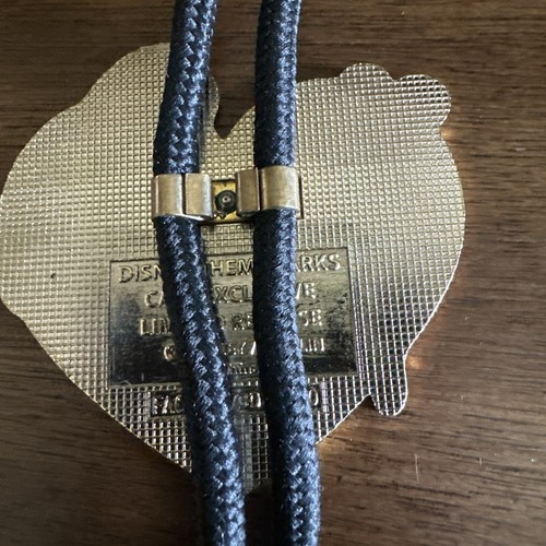 Disney Jessica and Roger Rabbit Cast Member Exclusive Bolo Lanyard - Imagen 5 de 8