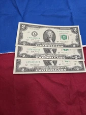 $2 U.S Dollar 3 Bill Lot Uncirculated Consecutive 3 Billetes de $2 Dolares Nuevo
