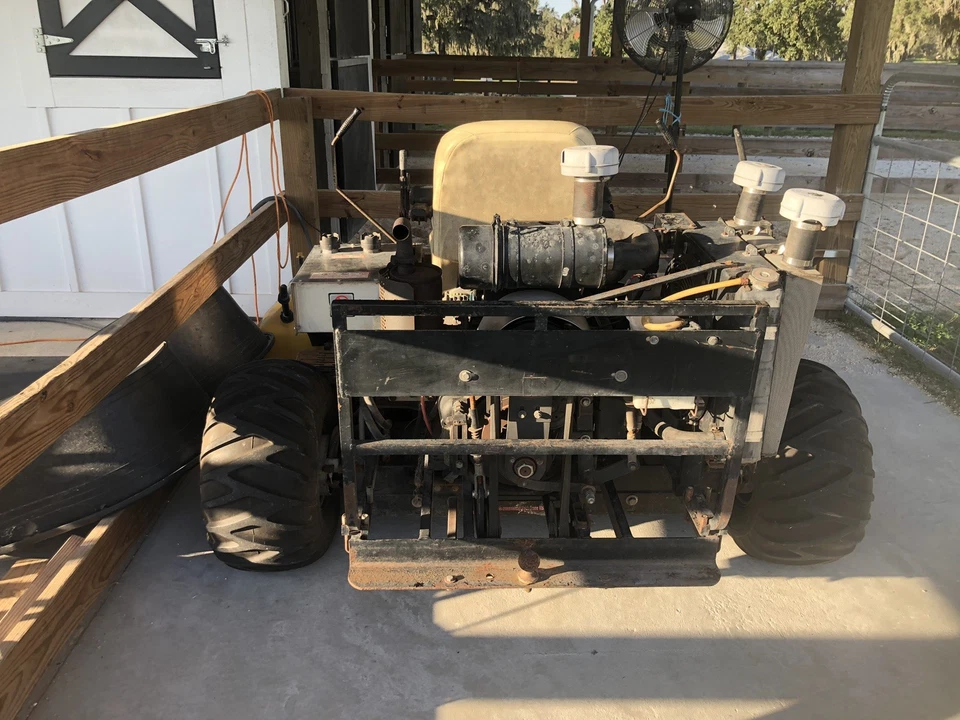 ДИЗЕЛЬНАЯ 72-ДЮЙМОВАЯ ГАЗОНОКОСИЛКА DIXIE CHOPPER XXWD2600 С НУЛЕВЫМ РАДИУСОМ ПОВОРОТА YANMAR - Изображение 3 из 4