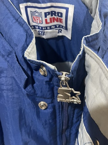 VINTAGE Starter DALLAS COWBOYS NFL calcio con cappuccio squadra puffer jacket uomo 2XL - Foto 10 di 11
