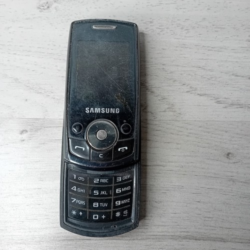 SAMSUNG SGH-J700I MOBILE PHONE - SPARES OR REPAIRS - RARE RETRO VINTAGE - Picture 1 of 6