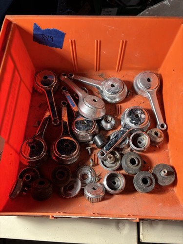 AMC Window Crank Lot Parts - Picture 7 of 10