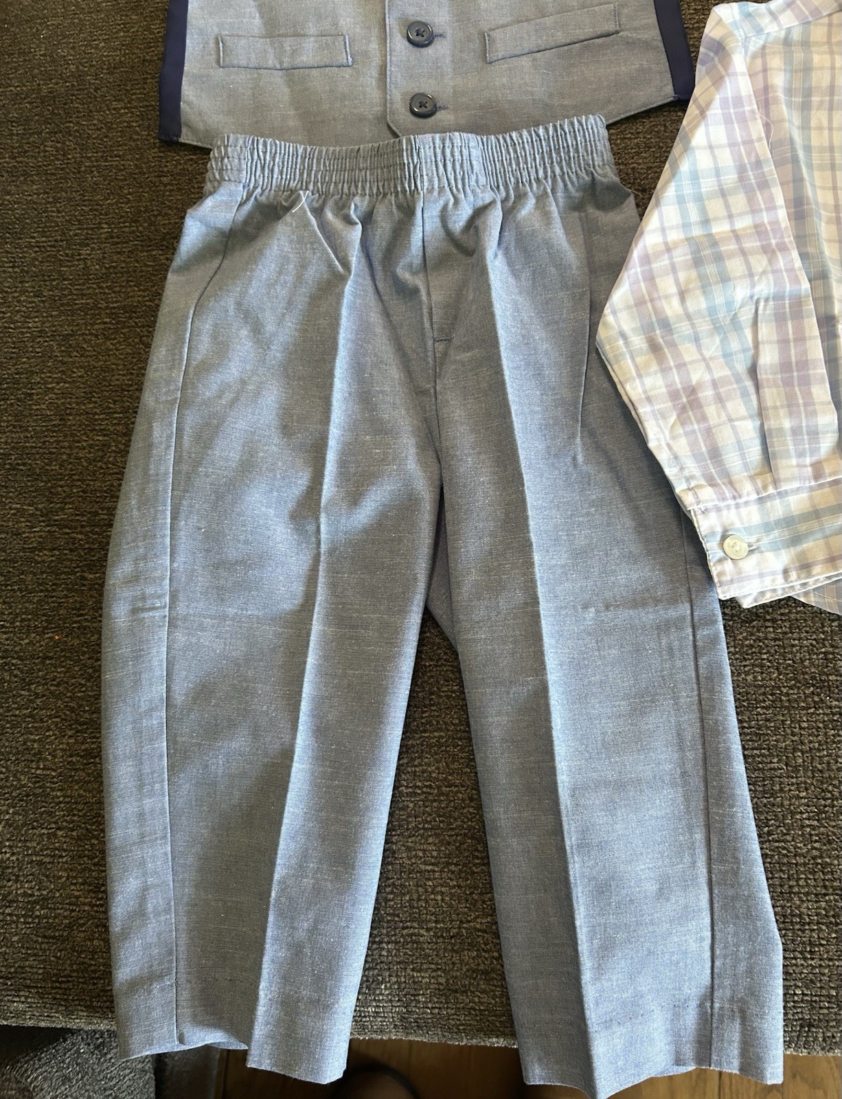 Picture 4 of 8