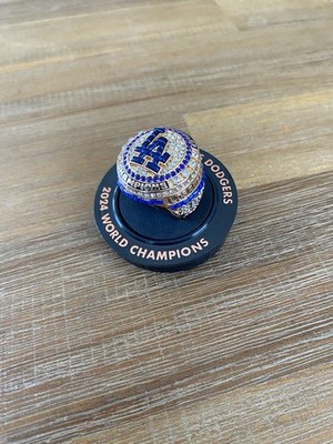 記念グッズ 7/21 2024 World Champions Replica Ring 07/21/25 Yoshinobu Yamamoto 2024 World Series Ring Los