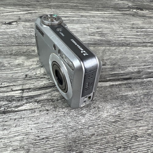 Sony Cyber-shot DSC-S650 7,2-MP-Digitalkamera silberfarben – WIE BESEHEN/FÜR TEILE - Bild 3 von 10