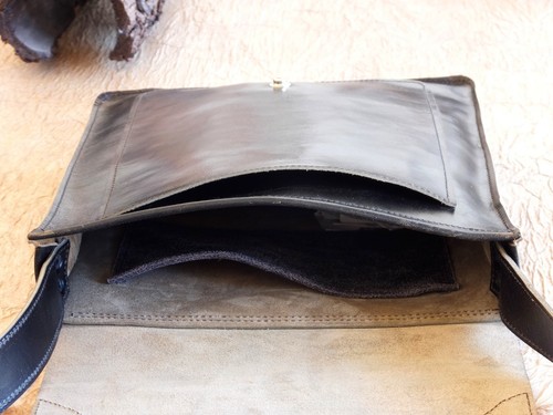 BORSA borsello vera pelle cuoio tracolla fatta a mano. Made in Salento !! 1804 - Imagen 8 de 10