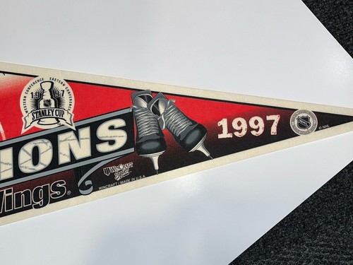 Vintage 1997 DETROIT RED WINGS NHL Western Conference Champions WinCraft Pennant - Picture 3 of 4