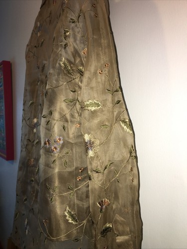 NWT Dana Buchman Original Fine Artsy Silk Embroidery Blouse/Tank Size 4 $298 - Picture 4 of 12