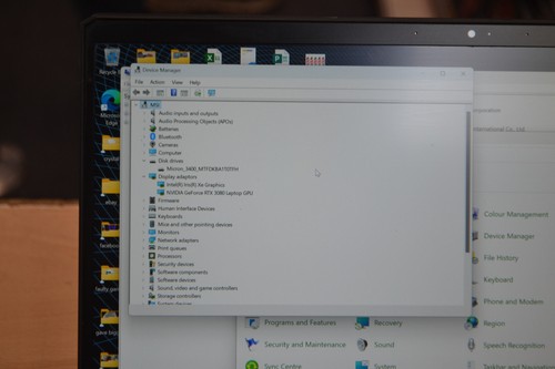 MSI Vector GP66 Core i9-12900H 16GB 1TB SSD RTX 3080 - Picture 8 of 14