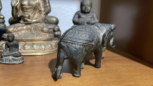 ANTIQUE BRONZE INDIAN ELEPHANT FIGURE 11 CM - Picture 3 of 12