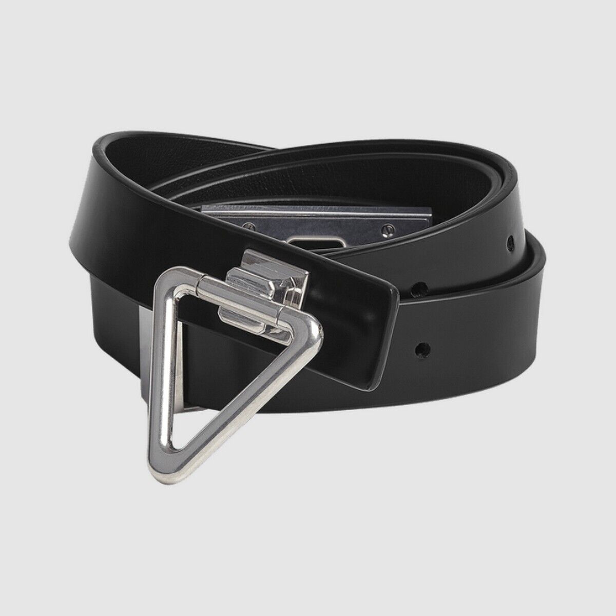 BOTTEGA VENETA トライアングルバックル ベルト 休み BOTTEGA VENETA トライアングルバックル ベルト 休み