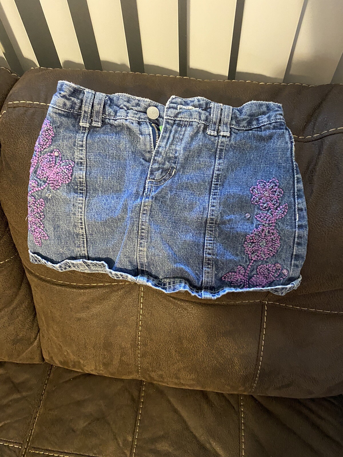 Picture 1 of 3