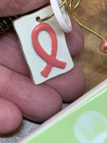 Breast Cancer Survivor Small Ceramic Wall Hanger Plaque "Courage" Inspirational - Picture 6 of 7