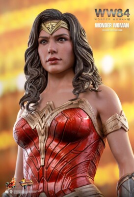 HOT TOYS MMS584 WONDER WOMAN 1984 WONDER WOMAN 1/6TH SCALE
