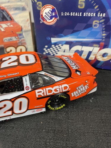 Tony Stewart 2001 Action Grand Prix #20 Home Depot 1:24 Diecast Car - Picture 3 of 22