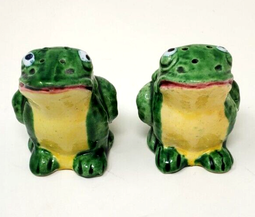 Vintage Frog Salt and Pepper Shakers Porcelain Green Cork Yellow Belly Japan - Imagen 5 de 12