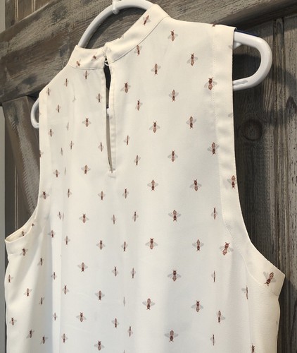 Blusa Ann Taylor Sin Mangas Estampado Abeja Crema Primavera Verano Cuello Alto Mediana - Imagen 17 de 21