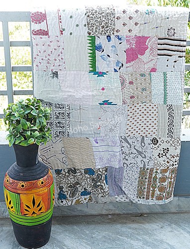 Wall hanging decor patchwork quilts bohmeian kantha throw silk sari bedding rugs - Picture 7 of 74