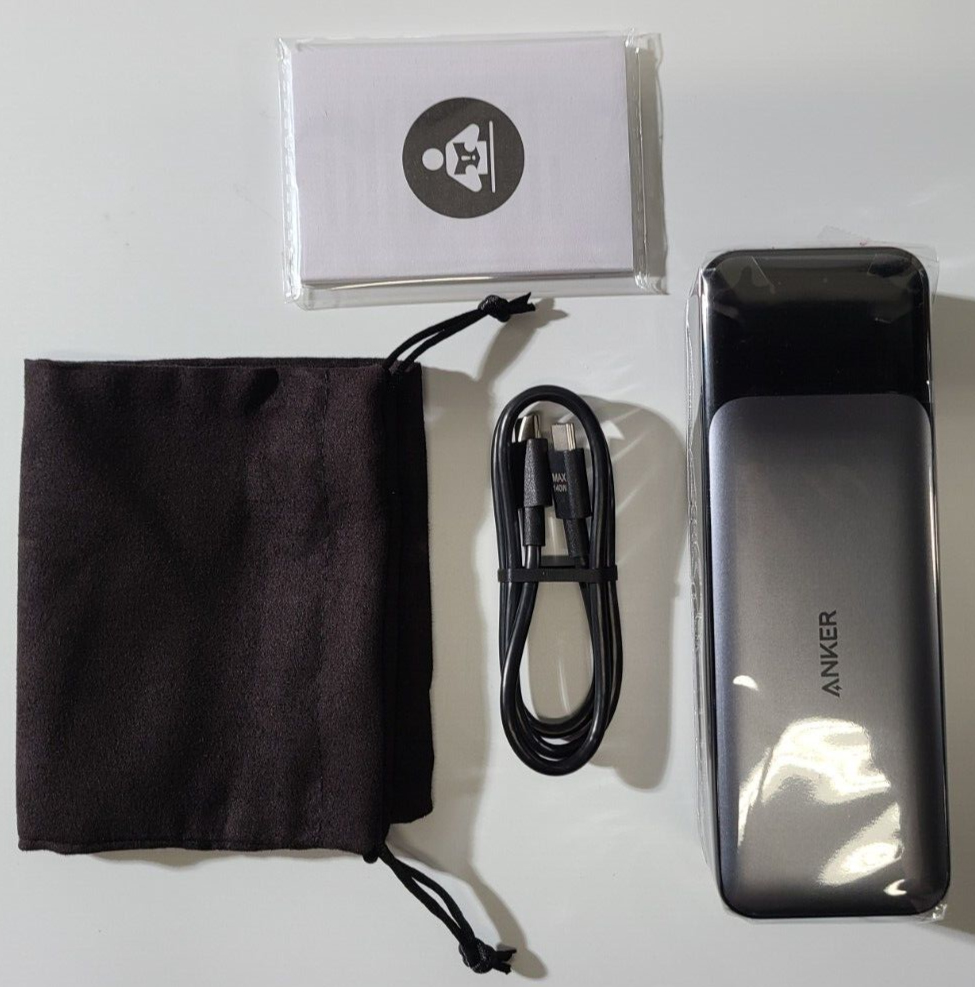Anker 737 Power Bank (PowerCore 24K) - Anker CA
