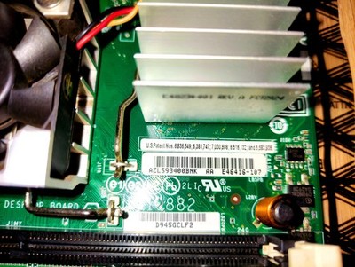 マザーボード Intel D945GCLF2 Atom 330(1.6 GHz Dual) マザーボード Intel D945GCLF2 Atom 330(1.6 GHz Dual) Amazon