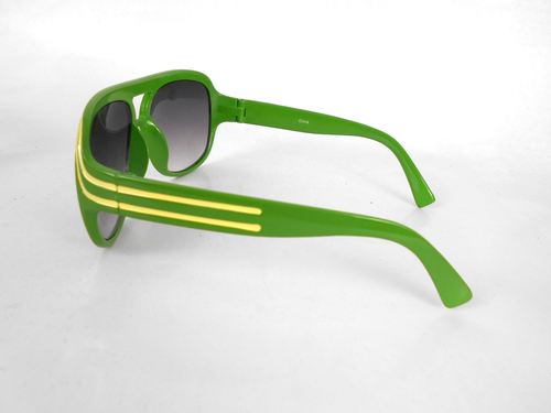 WOMEN'S FASHION Sunglasses 2 PAIR PER ORDER FREE SHIPPING - Picture 3 of 5