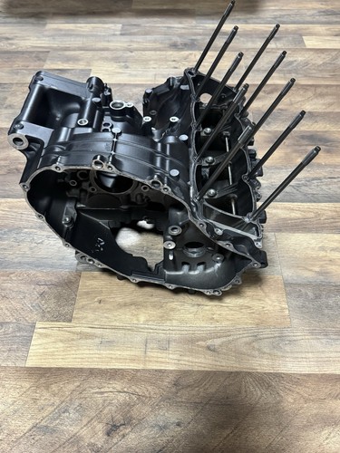 2017-23 Honda CBR 1000rr Crank Cases Case Halves Block Bottom End