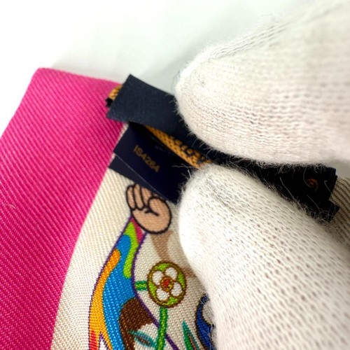 LOUIS VUITTON Takashi Murakami Superflat Monogram Bandeau Scarf M96165 USED - Picture 10 of 11