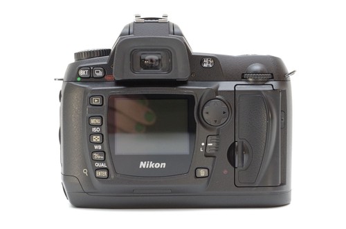 Nikon D70s body F-mount 6.1MP APS-C DSLR 1876 clicks *TESTED & VERY NICE* - Bild 6 von 16