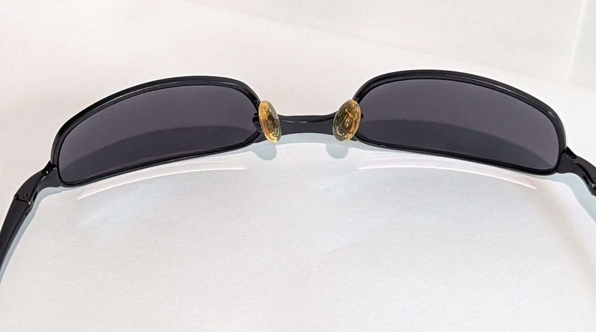 Oakley Vintage Square Wire 2.0 Dark Frame / Black Iridium Lens